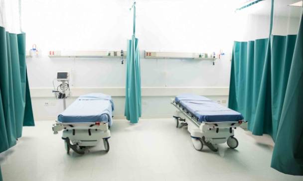 Hospital-Beda-and-trollets