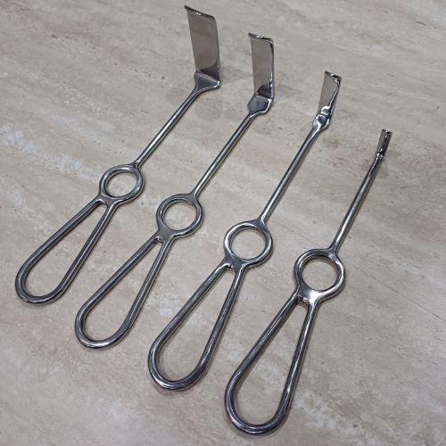 LANGENBECK_RETRACTOR