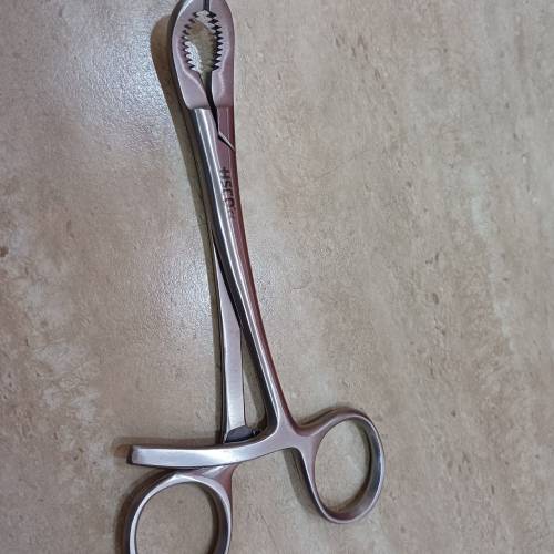 BONE REPOSITIONING FORCEP SERRATED