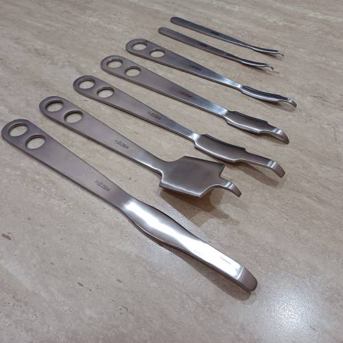 Hohmann Retractor Set Of 7